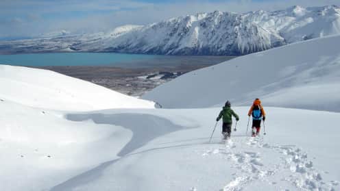 Lake Tekapo Adventures | The best backcountry adventures in the Tekapo region - Snowshoeing - Lake Tekapo 1