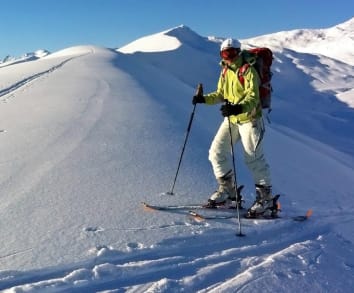 Backcountry Ski & Splitboard Courses - Backcountry Ski & Split-board Course - Ski Touring - Two Thumb Range 3