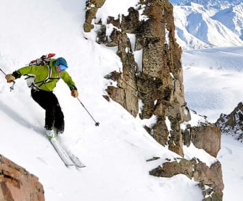 The Best Freeride, Ski Touring & Split-Boarding Adventures in New Zealand - Ski Two Thumb Range - Ski Touring - Two Thumb Range 3