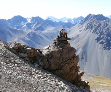 New Zealand Alpine Treks & Hikes - Tekapo Hut to Hut Trek - Gamack Range Traverse - on the ridge above Falcon's Nest Hut 6