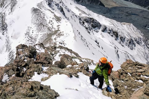 Intensive Mountaineering Skills Course - Fitness & Experience - Mountaineer on Ball Ridge, Ball Pass, Aoraki Mount Cook National Park