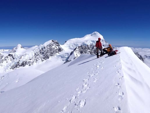 New Zealand Alpine Instruction Courses - Mountaineering & Climbing Instruction Courses - Specialized Alpine Climbing Course - Mountaineering Skills Course - Hochstetter Dome, Tasman Glacier - Mountaineering Skills Course - Hochstetter Dome, Tasman Glacier 2