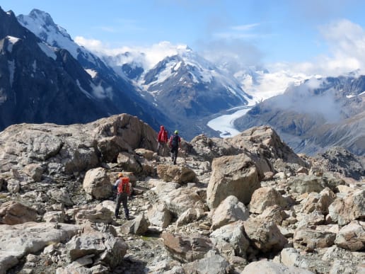 New Zealand Alpine Hikes, Trekking & Snowshoeing - Trans-Alpine Crossings & Traverses - Ball Pass Crossing - Ball Pass - Ball Ridge, Tasman Glacier - Ball Pass - Ball Ridge, Tasman Glacier 6