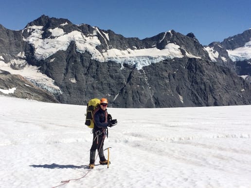 New Zealand Alpine Hikes, Trekking & Snowshoeing - Trans-Alpine Crossings & Traverses - Sealy Range Traverse - Sealy Range Traverse - glacier travel - Sealy Range Traverse - glacier travel 2