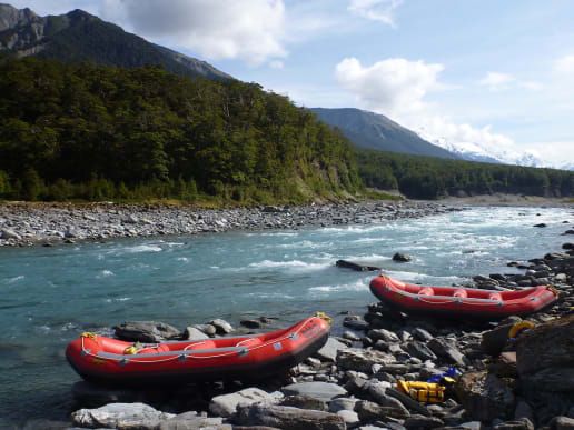 New Zealand Alpine Hikes, Trekking & Snowshoeing - New Zealand Trek & Raft Adventures - Brodrick Pass - Landsborough Trek & Raft - Landsborough River - rafts at Creswicke Flat - Landsborough River - rafts at Creswicke Flat 15