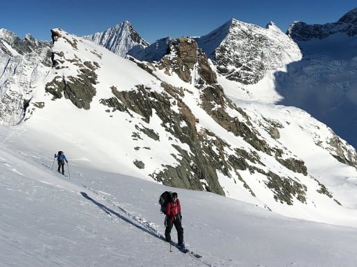 New Zealand Backcountry Skiing & Split-boarding - New Zealand Ski Traverses & Backcountry Expeditions - Sealy Range Ski Traverse - Sealy Range Ski Traverse - Williams Glacier - Sealy Range Ski Traverse - Williams Glacier 2