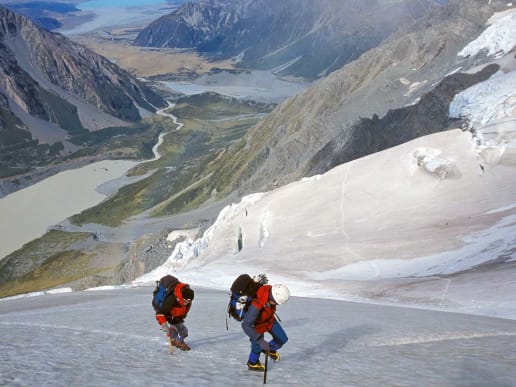 New Zealand Alpine Hikes, Trekking & Snowshoeing - Trans-Alpine Crossings & Traverses - Fitzgerald Pass Crossing - Fitzgerald & Copland Pass - crossing the Stewart Glacier - Fitzgerald & Copland Pass - crossing the Stewart Glacier 3