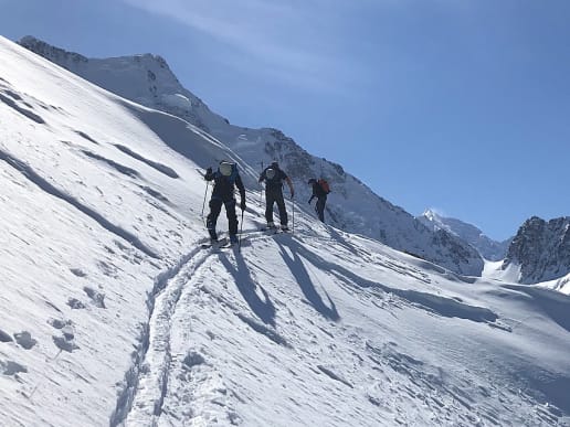 New Zealand Backcountry Skiing & Split-boarding - New Zealand's Best Glacier Touring & Ski Mountaineering - Ski Mount Cook Range - Skinning through fresh snow on Ball Ridge above Caroline Hut - Ski tourers skinning through fresh snow on Ball Ridge above Caroline Hut, Aoraki Mount Cook National Park 6
