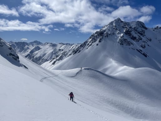 New Zealand Backcountry Skiing & Split-boarding - The Best Freeride, Ski Touring & Split-Boarding Adventures in New Zealand - Cass Valley Ski & Split-board Tours - Ski touring above the "Bad Decision" whiskey hut in the Cass Valley - Ski touring above the "Bad Decision" whiskey hut in the Cass Valley