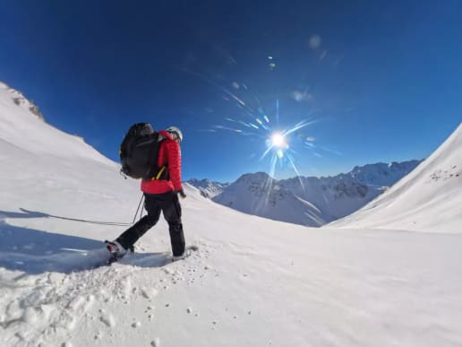 New Zealand Alpine Hikes, Trekking & Snowshoeing - New Zealand Snowshoe Hikes & Winter Treks - Cass Valley Snowshoeing - Snowshoeing adventure in the Cass Valley, Lake Tekapo - Snowshoeing adventure in the Cass Valley, Lake Tekapo