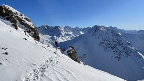Cass Valley Snowshoe Hikes | Winter Adventures in the Tekapo Backcountry - Remote winter snowshoe adventures in the Cass Valley 1
