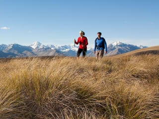 Summer feature image - Hiking along Snake Ridge in the Two Thumb Range, Lake Tekapo