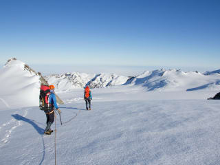 🧭 Mountaineering Skills Courses feature image - Learn mountaineering skills at Centennial Hut on the Franz Josef Glacier