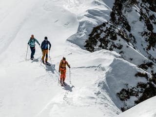 Lab Snow feature image - Ortovox Safety Academy - Lab Snow