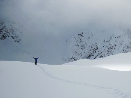 New Zealand Alpine Hikes, Trekking & Snowshoeing - New Zealand Snowshoe Hikes & Winter Treks - Cass Valley Snowshoeing - Lake Tekapo Snowshoe Hikes - Lake Tekapo Snowshoe Hikes 1