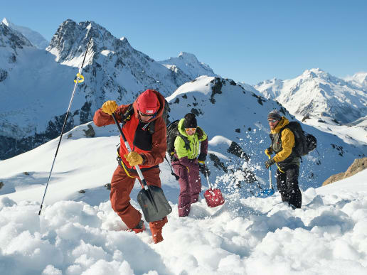 New Zealand Alpine Climbing, Mountaineering Instruction & Guided Ascents - Mountaineering Skills & Alpine Climbing Courses - Specialized Alpine Climbing Course - Avalanche Rescue Skills - strategic digging exercise - Avalanche Rescue Skills - strategic digging exercise 1