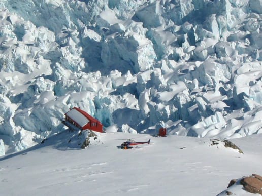 New Zealand Alpine Climbing, Mountaineering Instruction & Guided Ascents - Guided Alpine Ascents in New Zealand - Dixon Peak - Plateau Hut, Hochstetter Icefall - Plateau Hut, Hochstetter Icefall 3