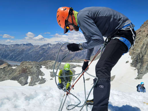 New Zealand Alpine Climbing, Mountaineering Instruction & Guided Ascents - Mountaineering Skills & Alpine Climbing Courses - Intensive Mountaineering Skills Course - Learn technical rope systems and crevasse reduce skills on a mountaineering course, Ball Glacier, Aoraki Mount Cook - Practicing technical rope systems and crevasse rescue techniques on the Ball Glacier, Aoraki Mount Cook National Park 2