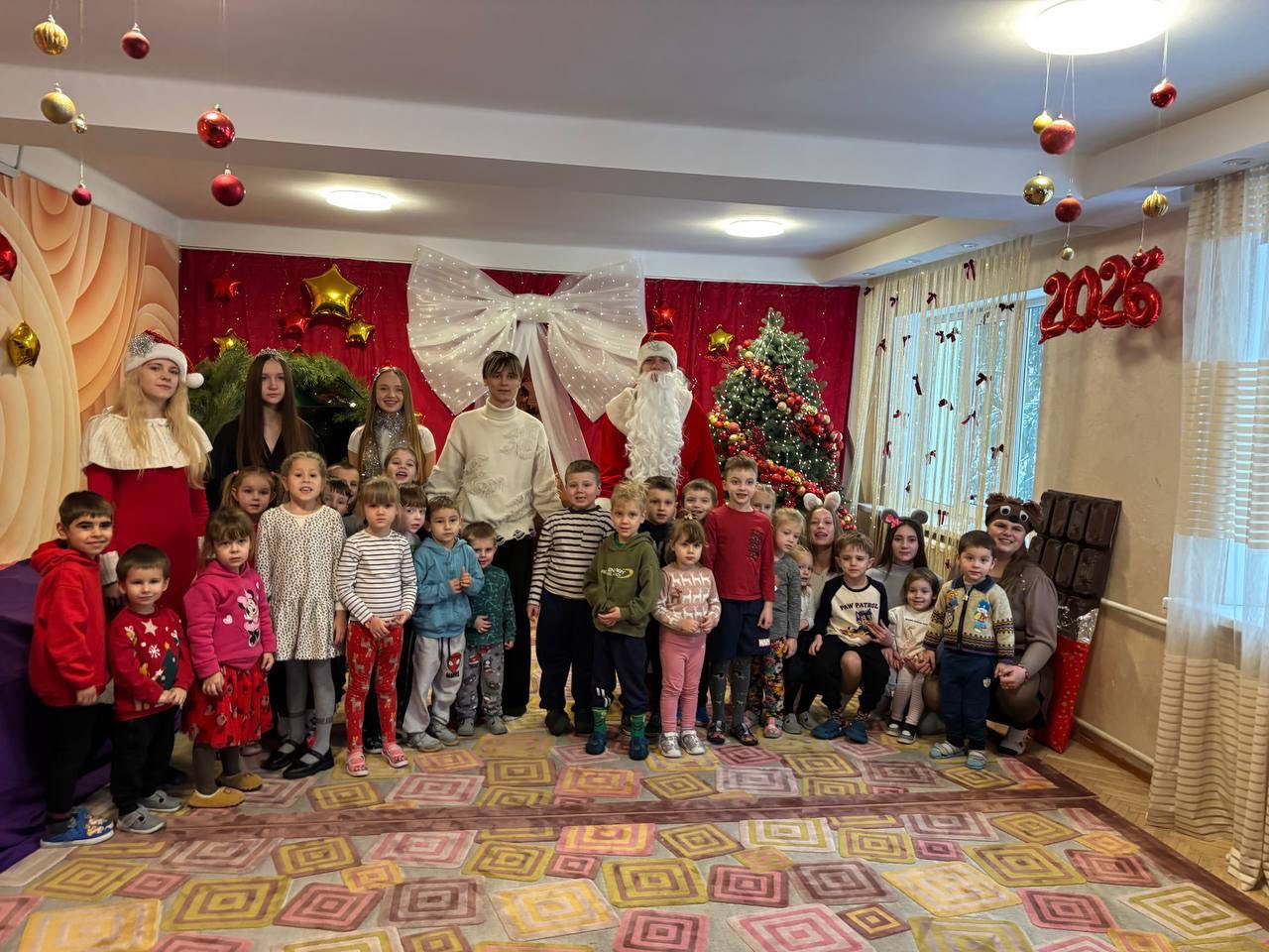 На зображенні може бути: дерево