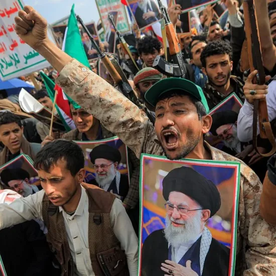 Persas, pantallas y propaganda