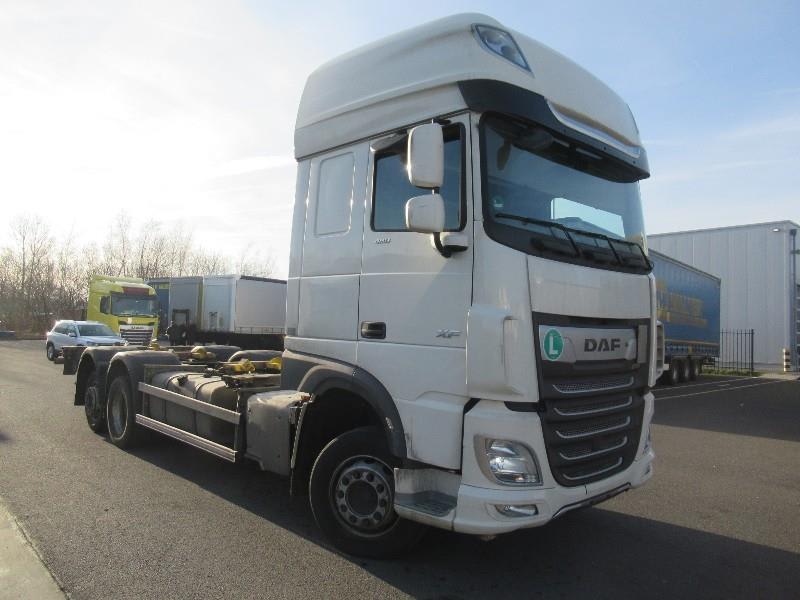 DAF XF 480 FT 4X2 LOW DECK null