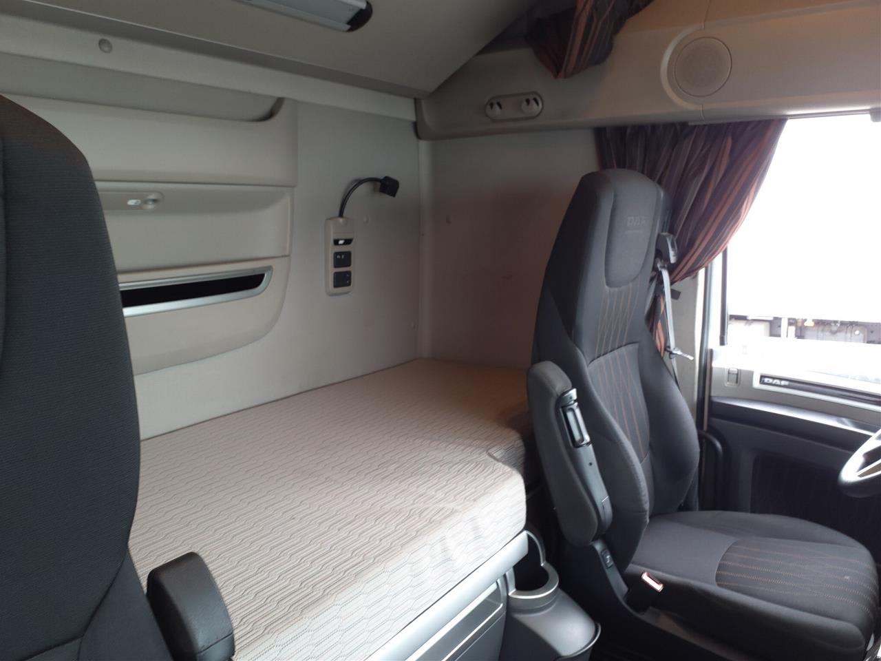 DAF XF 480 FT 4X2 null