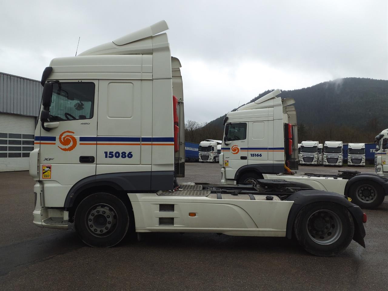 DAF XF 480 FT 4X2 LOW DECK null