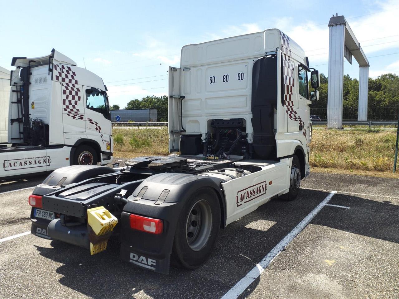DAF XF 480 FTP 6X2 P null