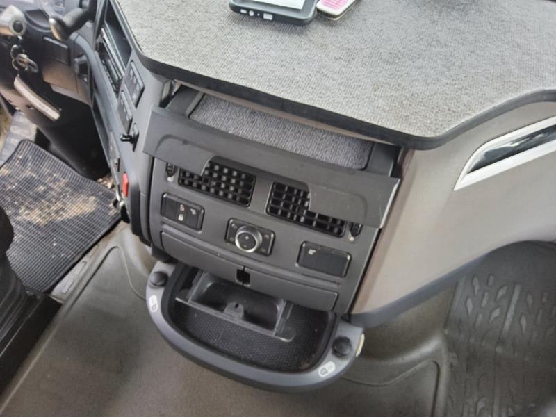 DAF XF 480 FAN 6X2 N null