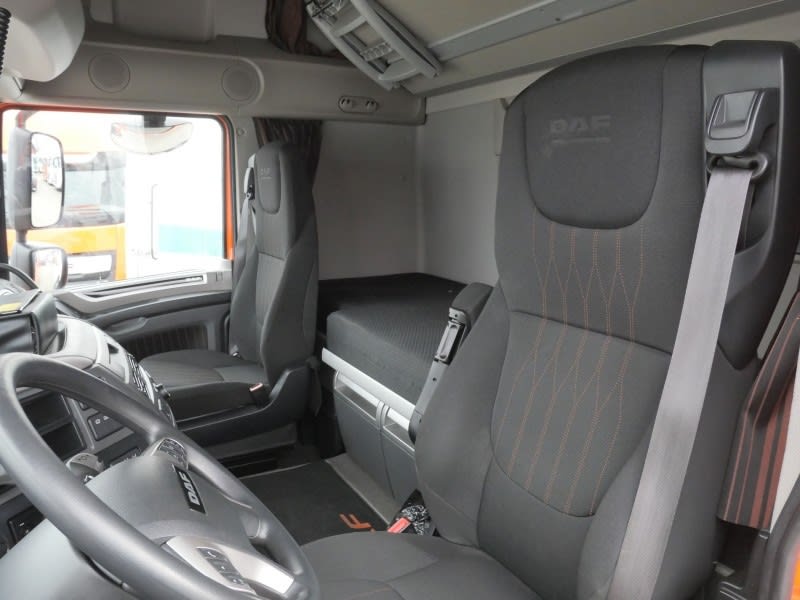 DAF XF 480 FT 4X2 LOW DECK null