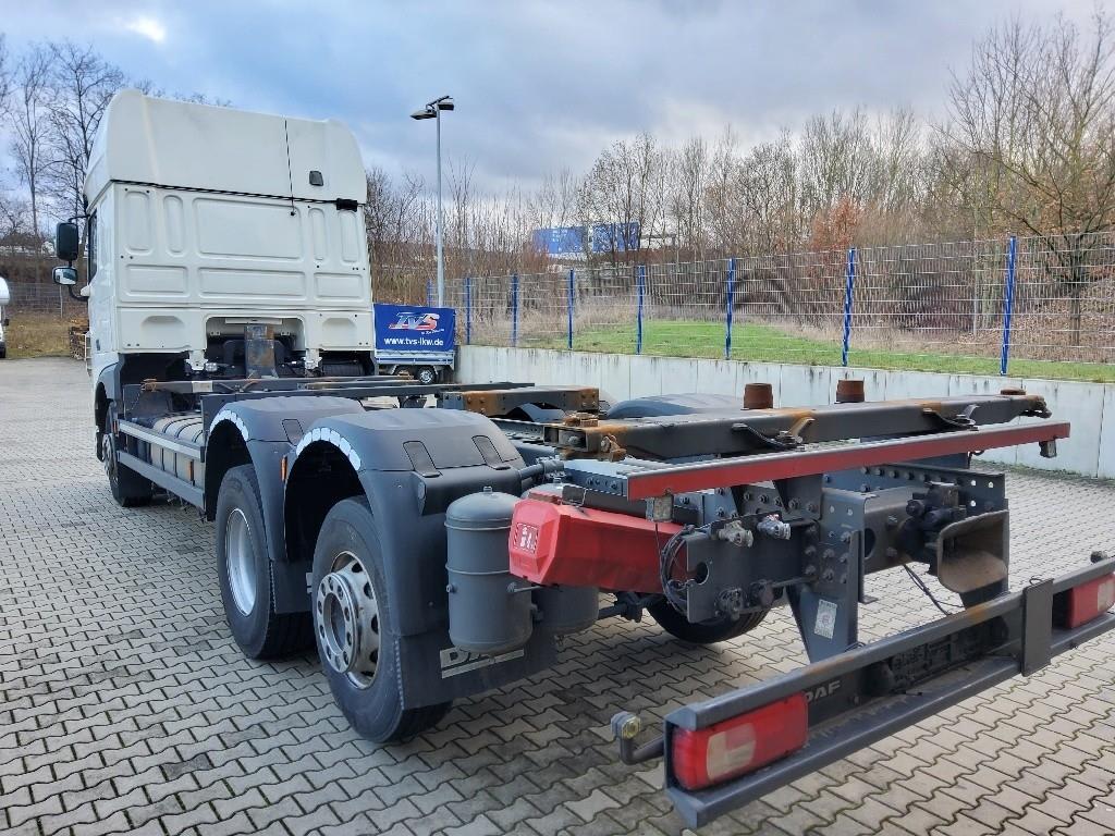 DAF XF 480 FT 4X2 LOW DECK null