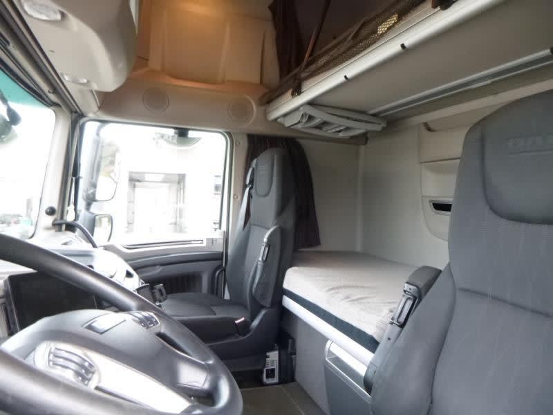 DAF XF 480 FT 4X2 LOW DECK null