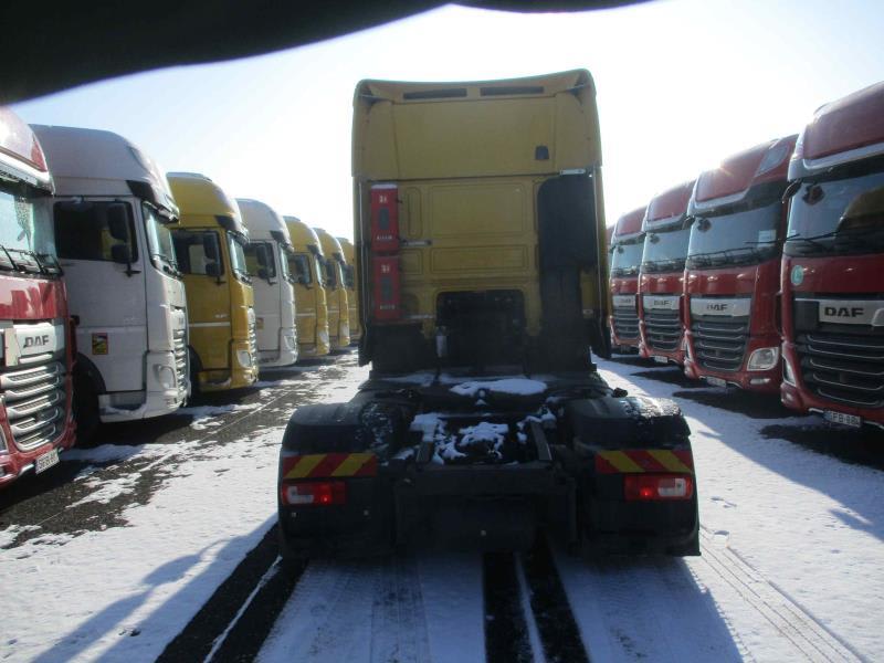 DAF XF 460 FT 4X2 LOW DECK null