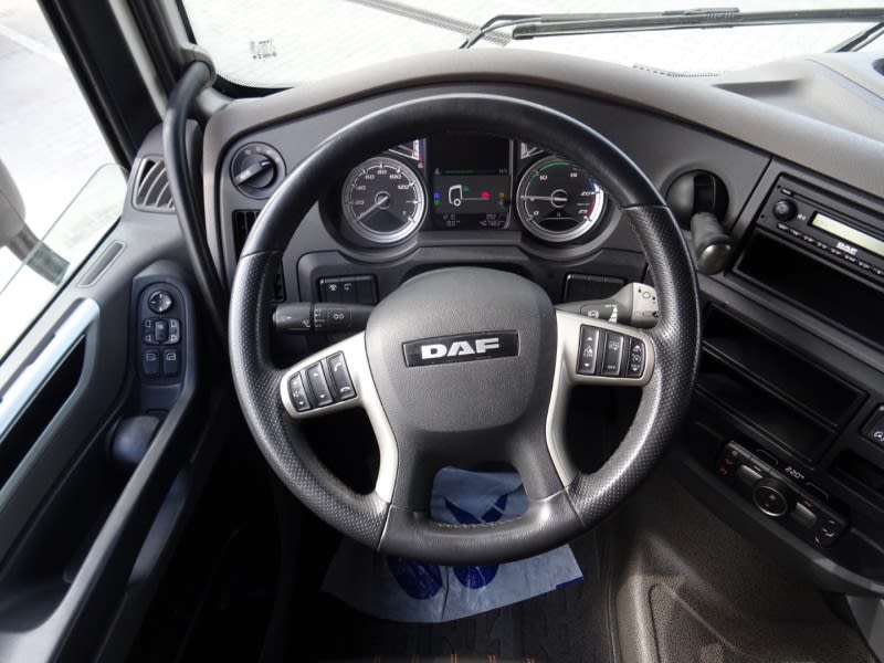 DAF CF 480 FAT 6X4 T null