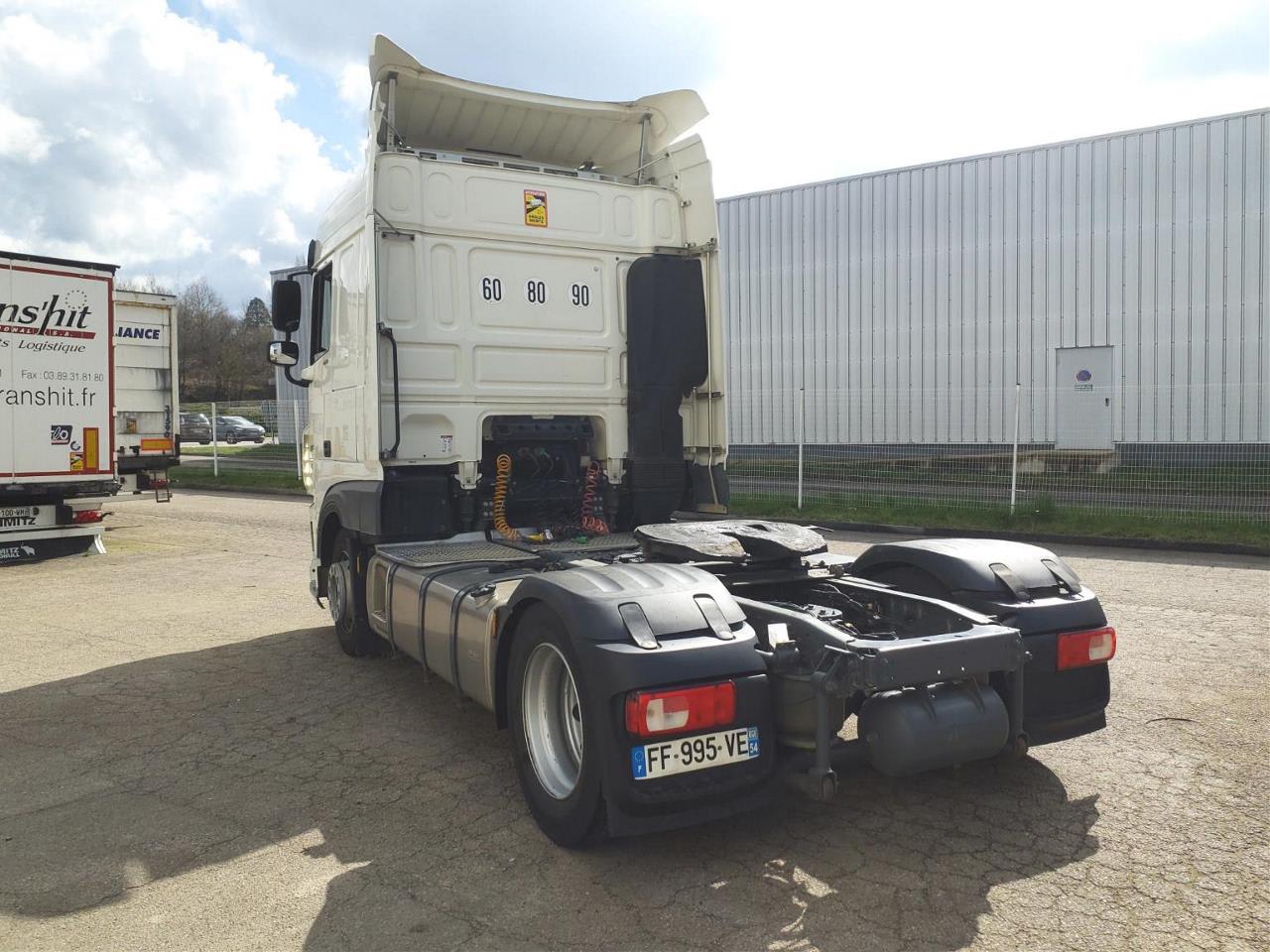 DAF XF 480 FT 4X2 LOW DECK null