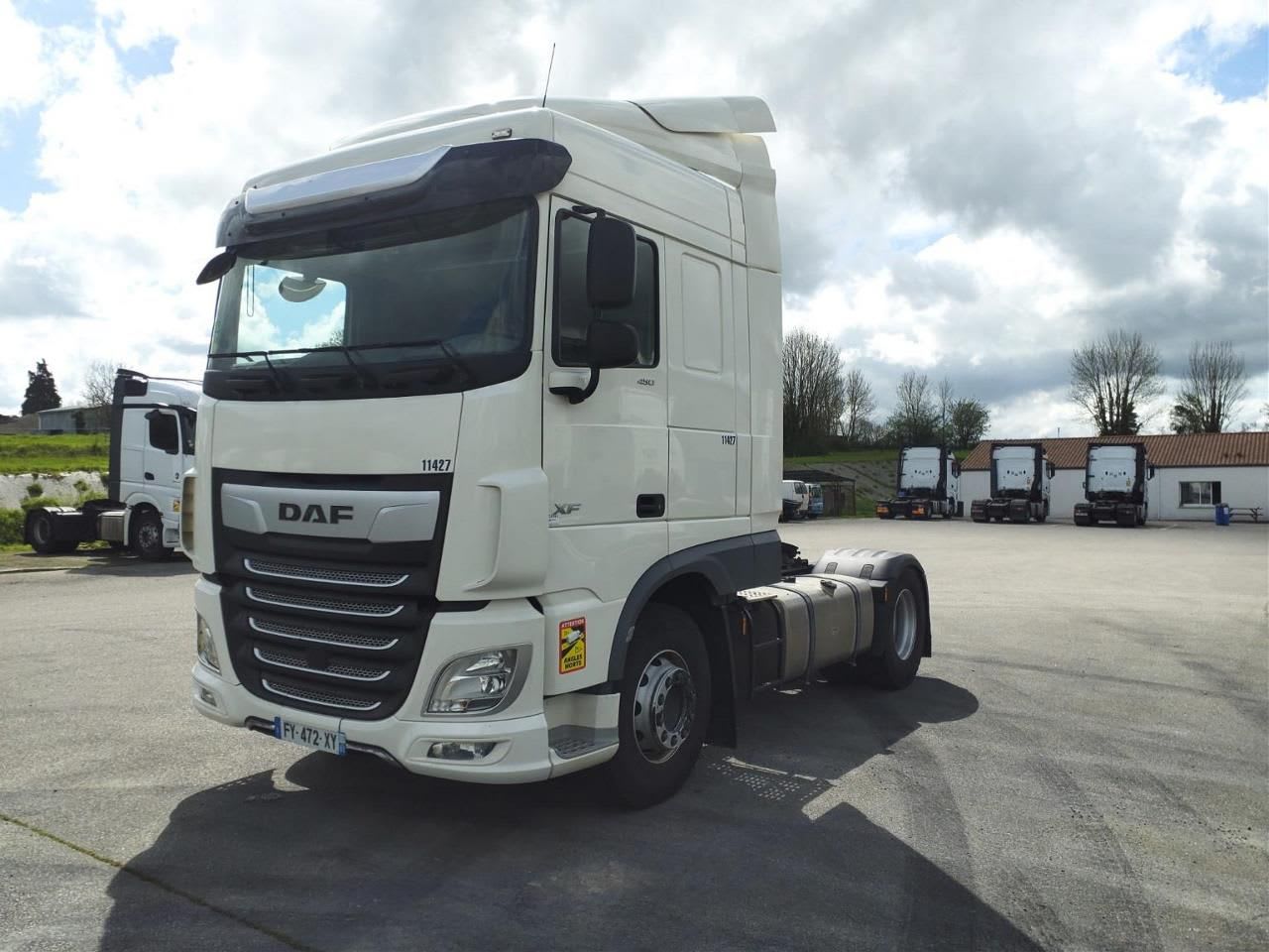 DAF XF 450 FT 4X2 LOW DECK null