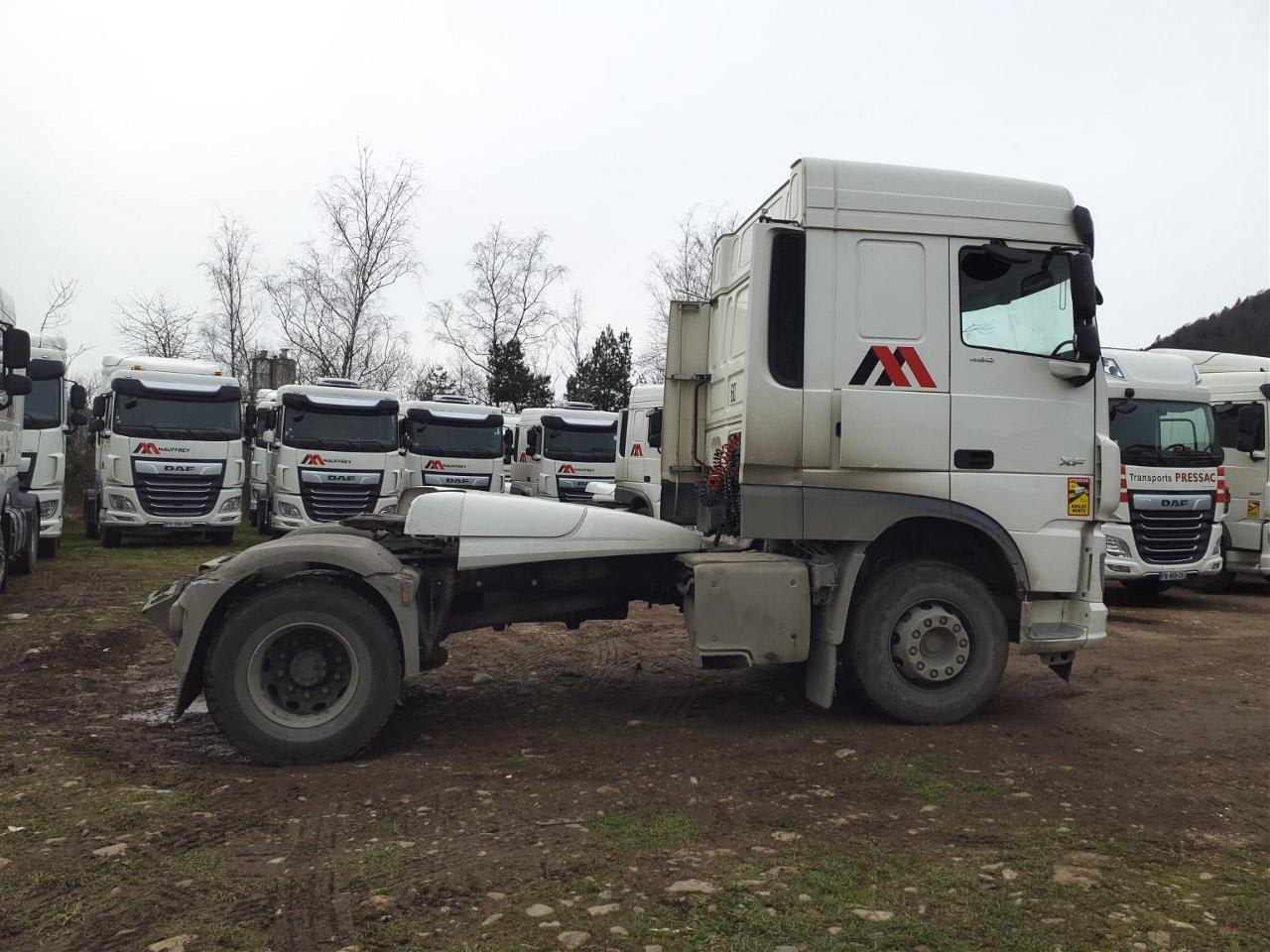 DAF XF 530 FT 4X2 LOW DECK null