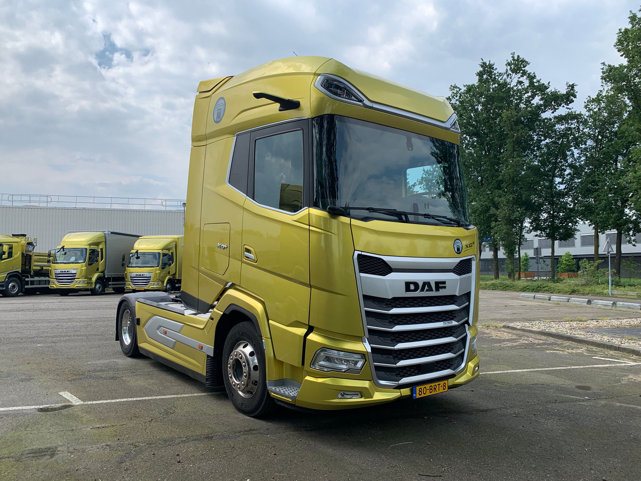 DAF XF 530 FTT 6X4 T null