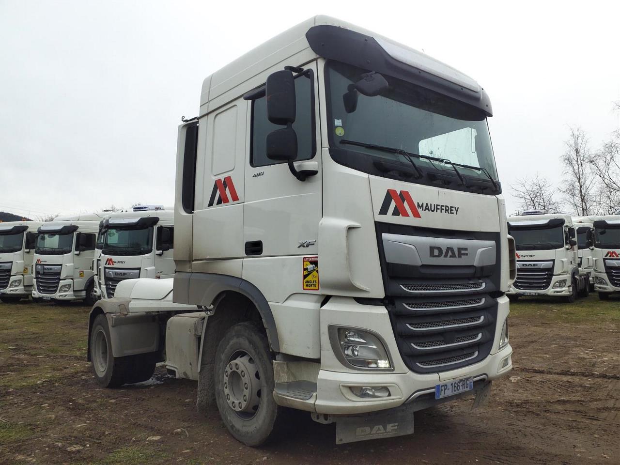 DAF XF 530 FT 4X2 LOW DECK null