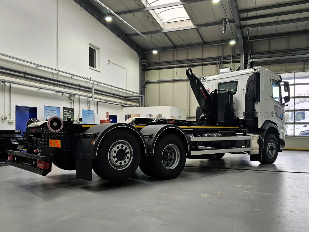 DAF CF 230 FA 4X2 0