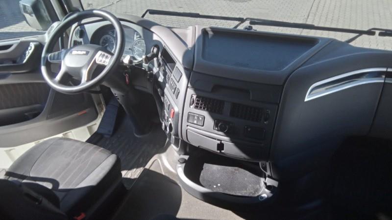 DAF XF 480 FT 4X2 LOW DECK null
