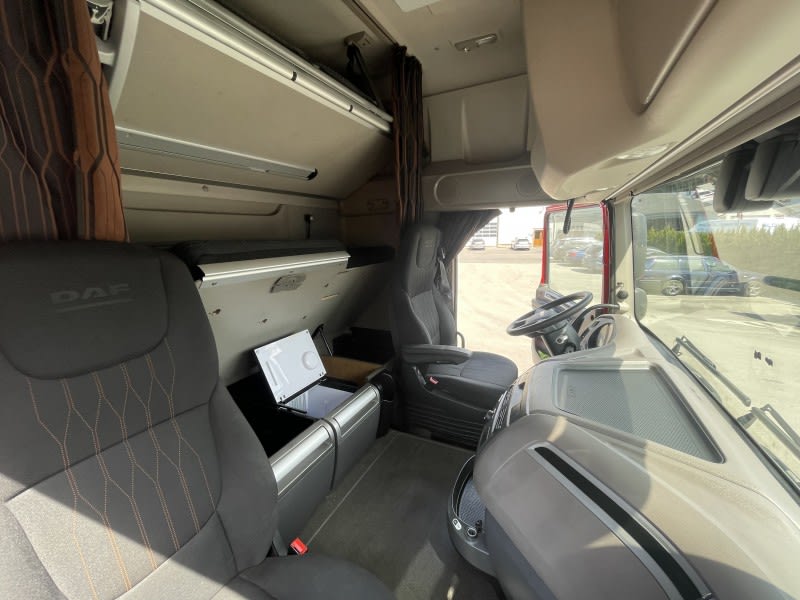 DAF XF 480 FT 4X2 LOW DECK null