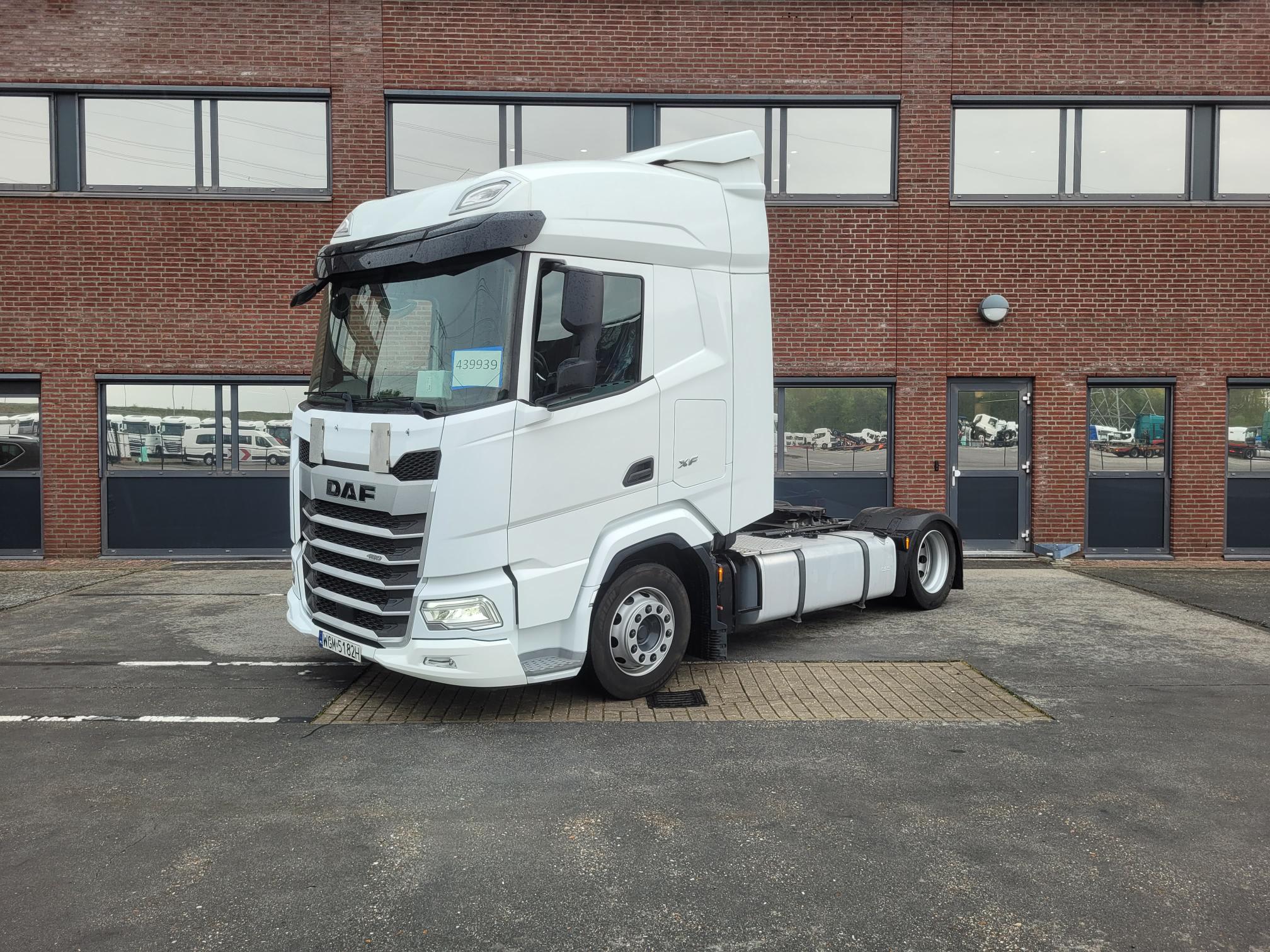 DAF XFn 480 FT 4X2 LOW DECK null