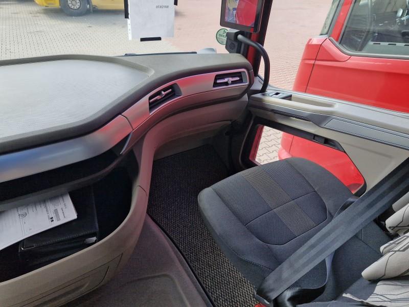 DAF XG 480 FT 4X2 LOW DECK null