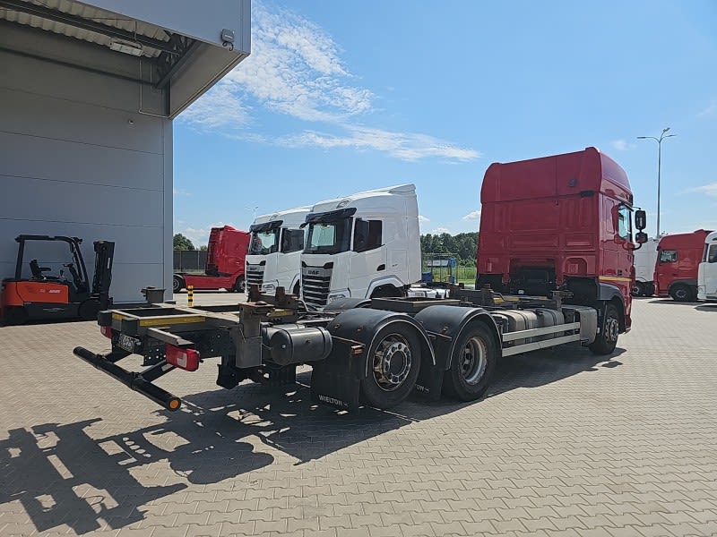DAF XF 480 FAR 6X2 R null