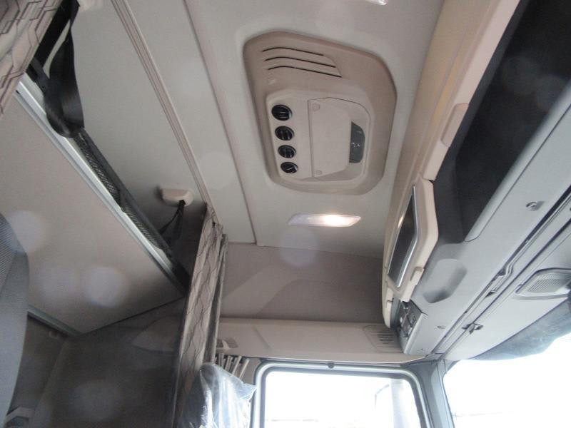 DAF XG 480 FT 4X2 LOW DECK null