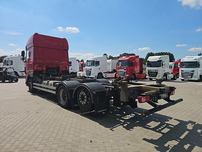 DAF XF 480 FAR 6X2 R null