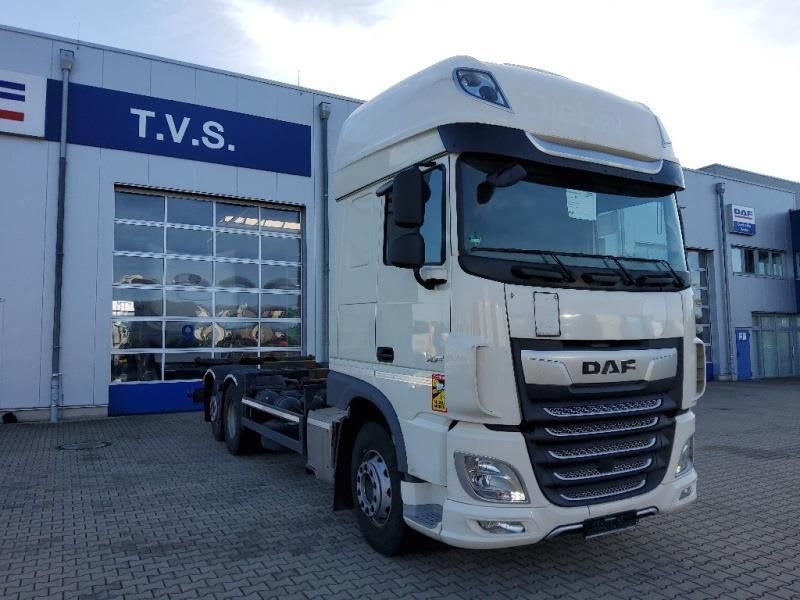 DAF XF 450 FAR 6X2 R null