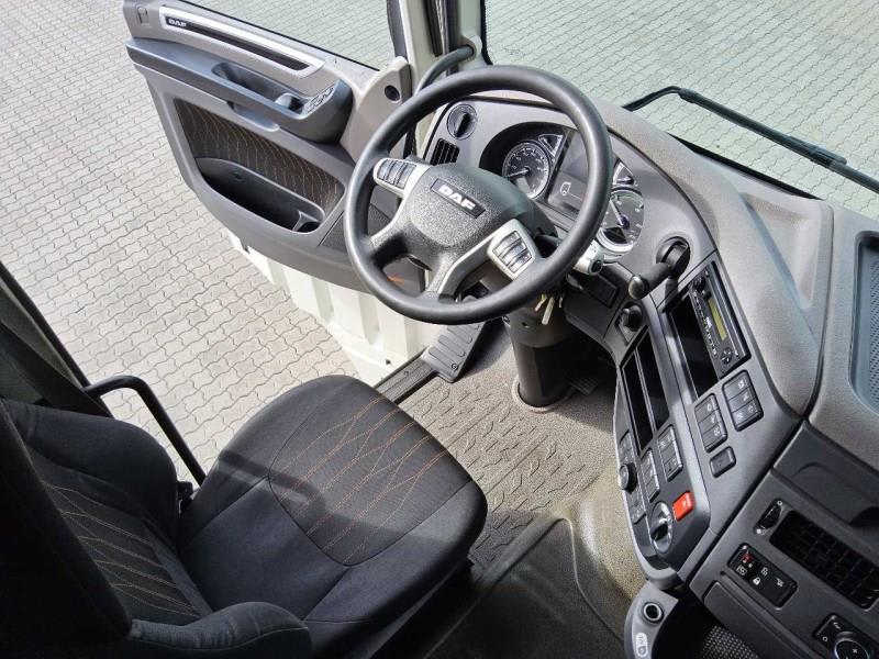 DAF XF 480 FAR 6X2 R null