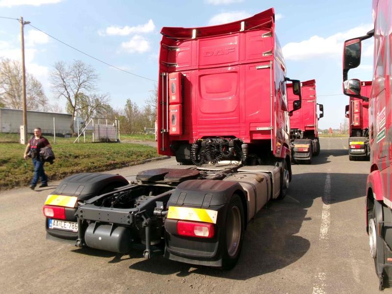DAF XG 480 FT 4X2 LOW DECK null